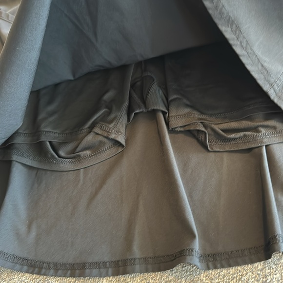 32 Degrees Cool Black Skort size M - Picture 4 of 5